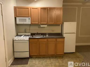Main picture of 537 W Deming Pl