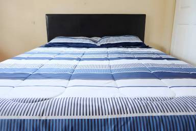 Main picture of 5208 Heming Ave