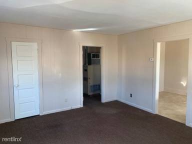 Main picture of 209 Scammel St