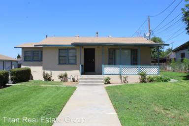 Main picture of 12304-12325 17 St