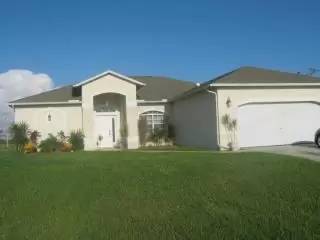 Main picture of 2614 Nelson Rd N