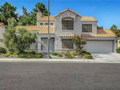 Main picture of 8208 Neptune Beach Ave