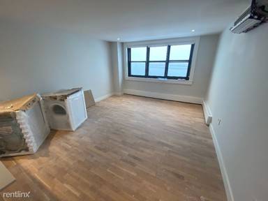 Main picture of 1410 Columbia Apartments