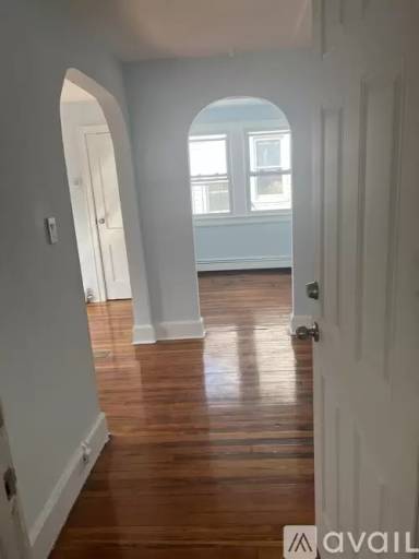 Main picture of 184 Huntington Ter
