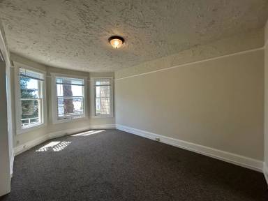 Main picture of 935 Pine St