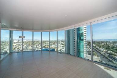 Main picture of Turnberry Towers Las Vegas