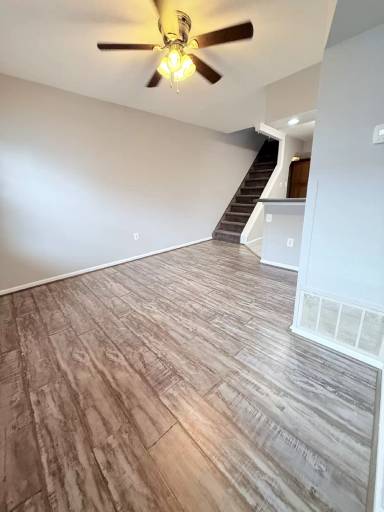 Main picture of 925 N 28th St