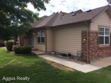 Main picture of 6454 Orion Way