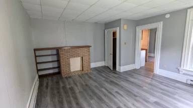 Main picture of 8603 N High St