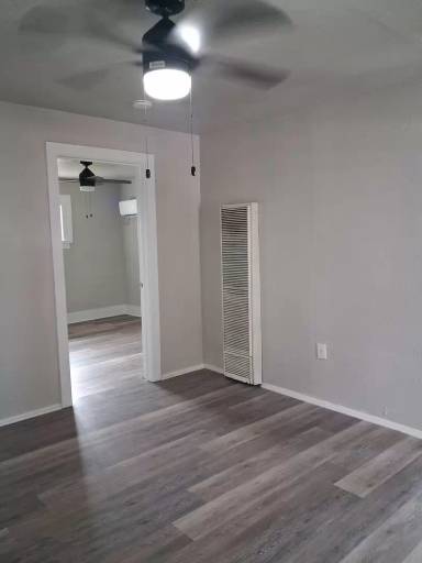 Main picture of 704 S Abilene Ave
