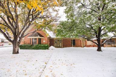 Main picture of 6801 Bent Oak Dr