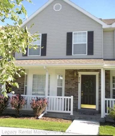 Main picture of 874 Liberty Ln