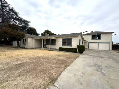 Main picture of 4965 E Turner Ave