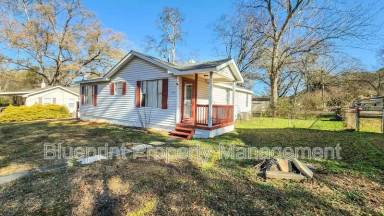 Main picture of 1033 Minor Dr