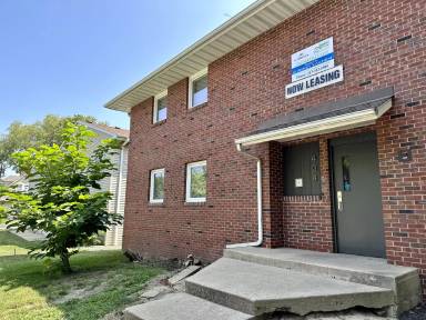 Main picture of 404 South Urbana Avenue - 101