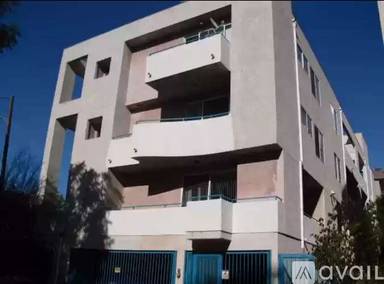 Main picture of 1400 Camden Ave