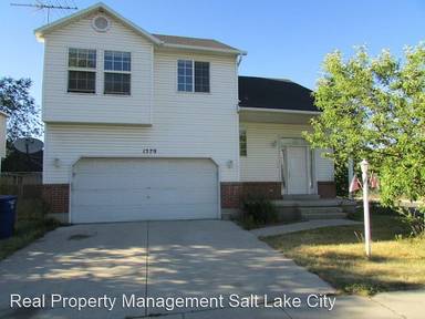 Main picture of 1570 W Whitlock Ave