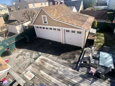 Main picture of 67 Webster Ave