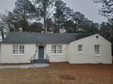 Main picture of 108 Warren Rd
