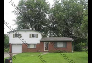Main picture of 7171 E 45th St