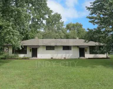 Main picture of 2432 E Bradbury Ave