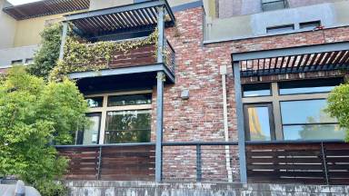 Main picture of 1214 66th St