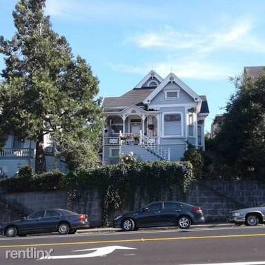 Main picture of 909 Georgia St
