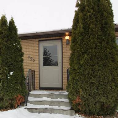 Main picture of 775 N Freeman Ave