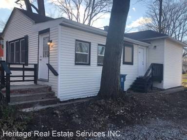Main picture of 944 Hovey St