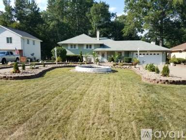 Main picture of 25893 Euclid Chagrin Pkwy