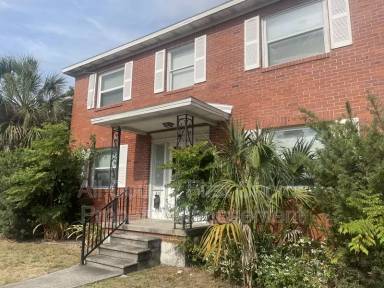 Main picture of 938 11th St N