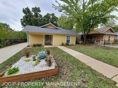 Main picture of 2538 Emmett St