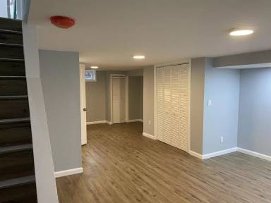 Main picture of 303 Capitol Ct