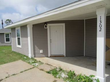 Main picture of 1302 Grace Ave