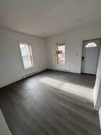 Main picture of 646 Braine St