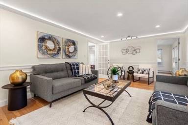 Main picture of 94 Colborne Rd