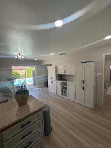 Main picture of 2409 Glenfaire Dr