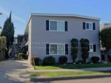 Main picture of 1063 Roswell Ave