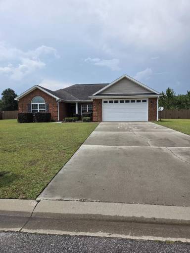 Main picture of 132 Bulloch Ct