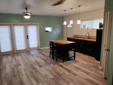 Main picture of 539 82nd Ave N