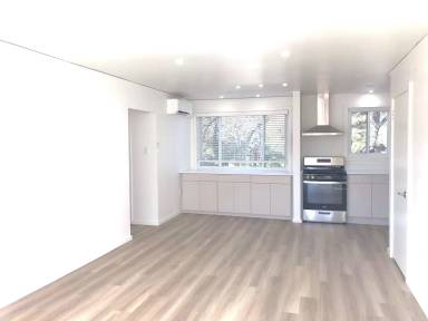 Main picture of 3793 Gold St