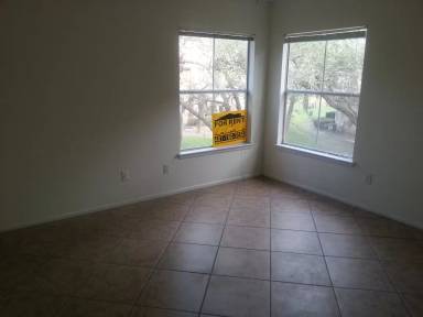 Main picture of 490 N Pin Oak Pl