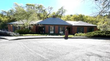 Main picture of 138 Virginia Ct