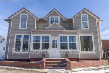 Main picture of 1717 House Avenue