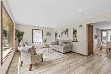 Main picture of 3833 S 58th St