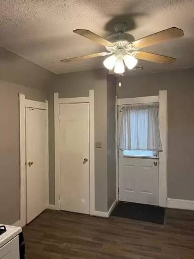 Main picture of 407 Walnut St