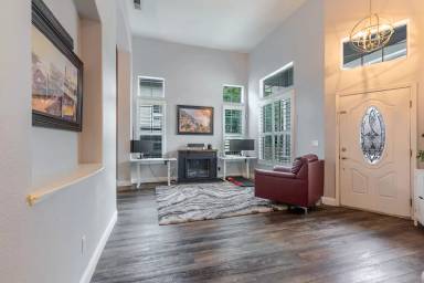 Main picture of 5524 Tripp Way