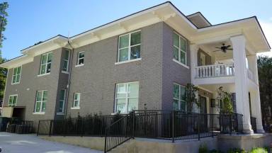 Main picture of 26 N McLean Blvd