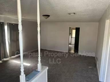 Main picture of 1508 Witt St