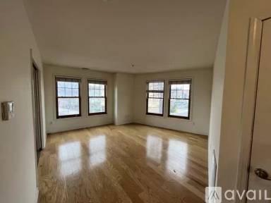 Main picture of 525 Union St